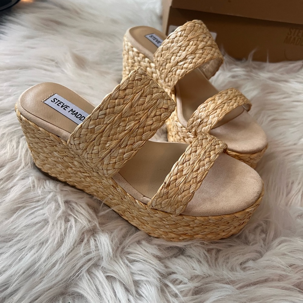 Steve madden platform sandal